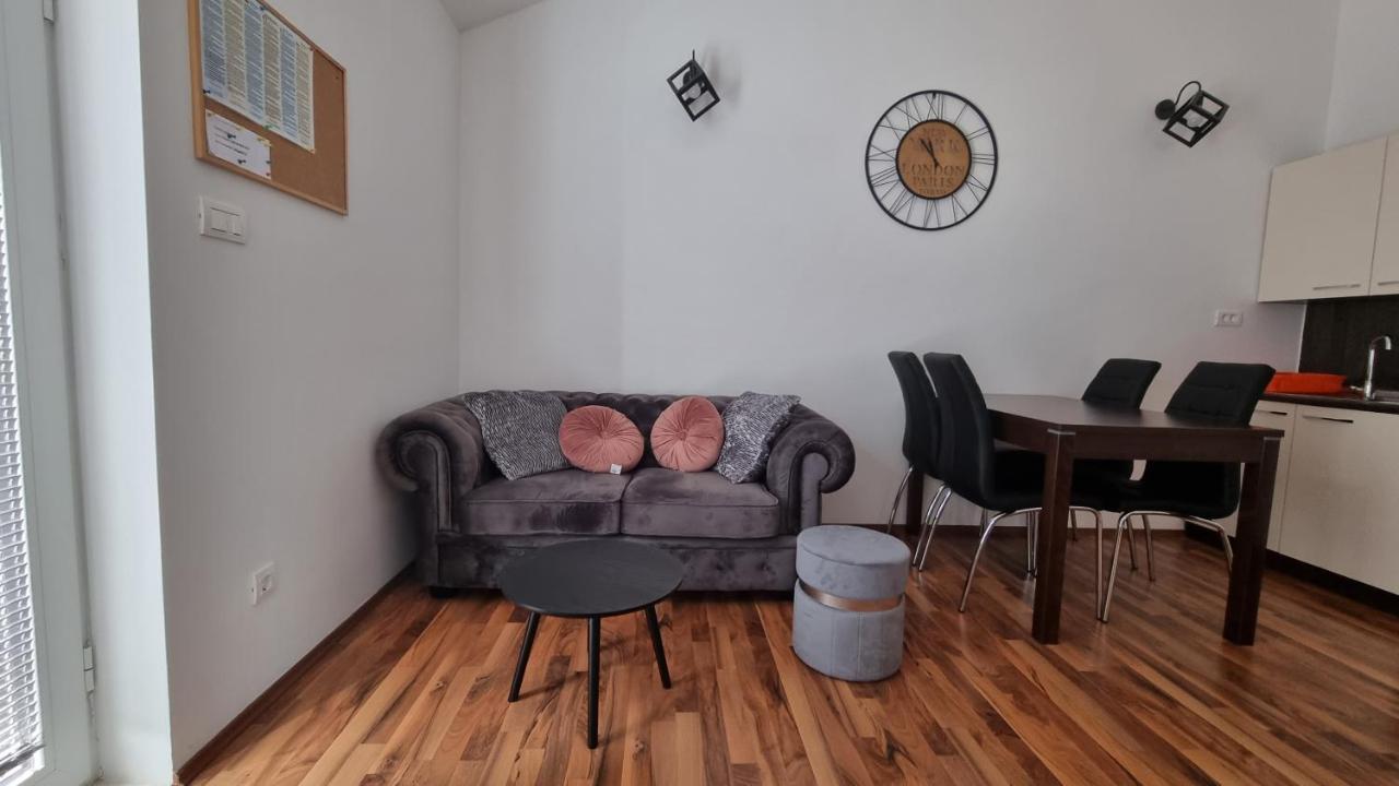 Holiday Home Gabi Rogoznica  Esterno foto